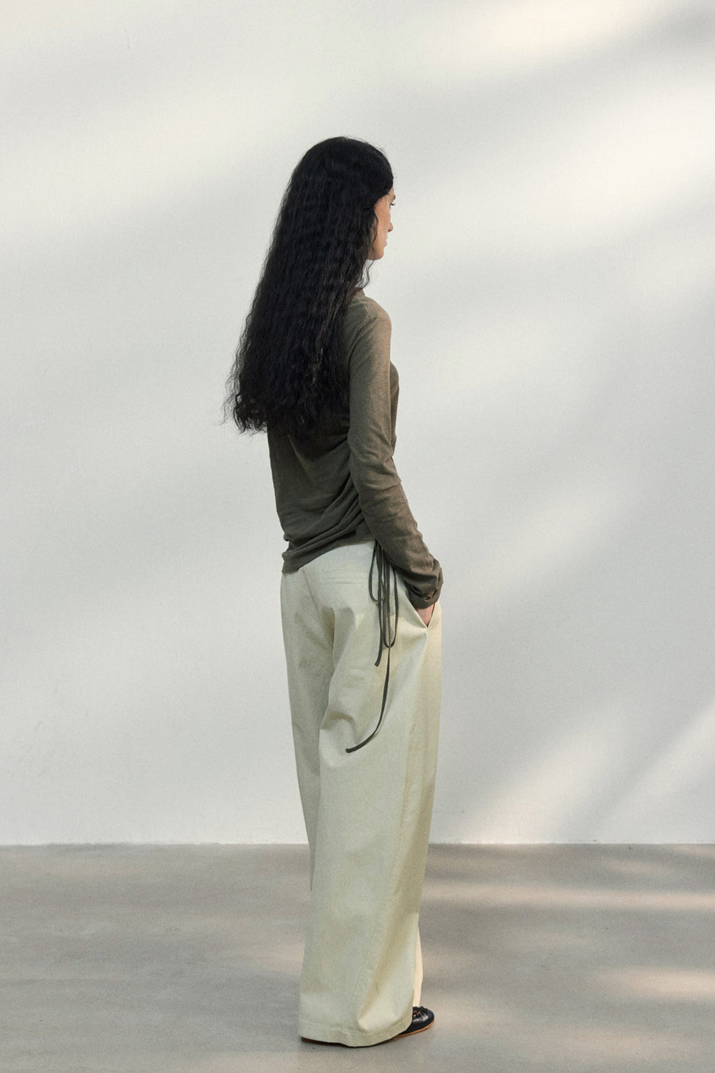 Fitted Textured Pleated Cotton Linen Knit Sweater image 5