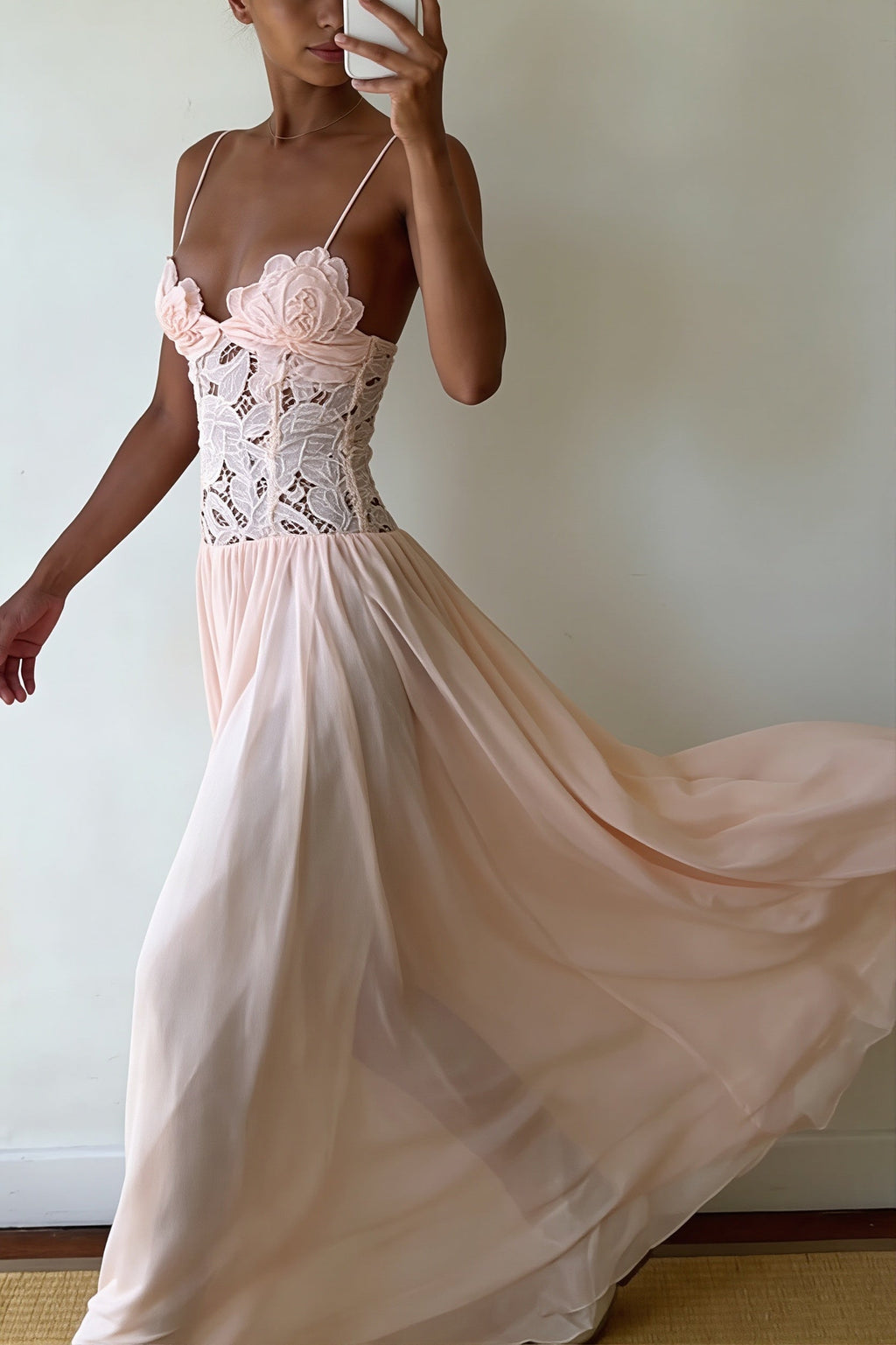 Elegant Lace Hollow Splice Chiffon Dress image 10