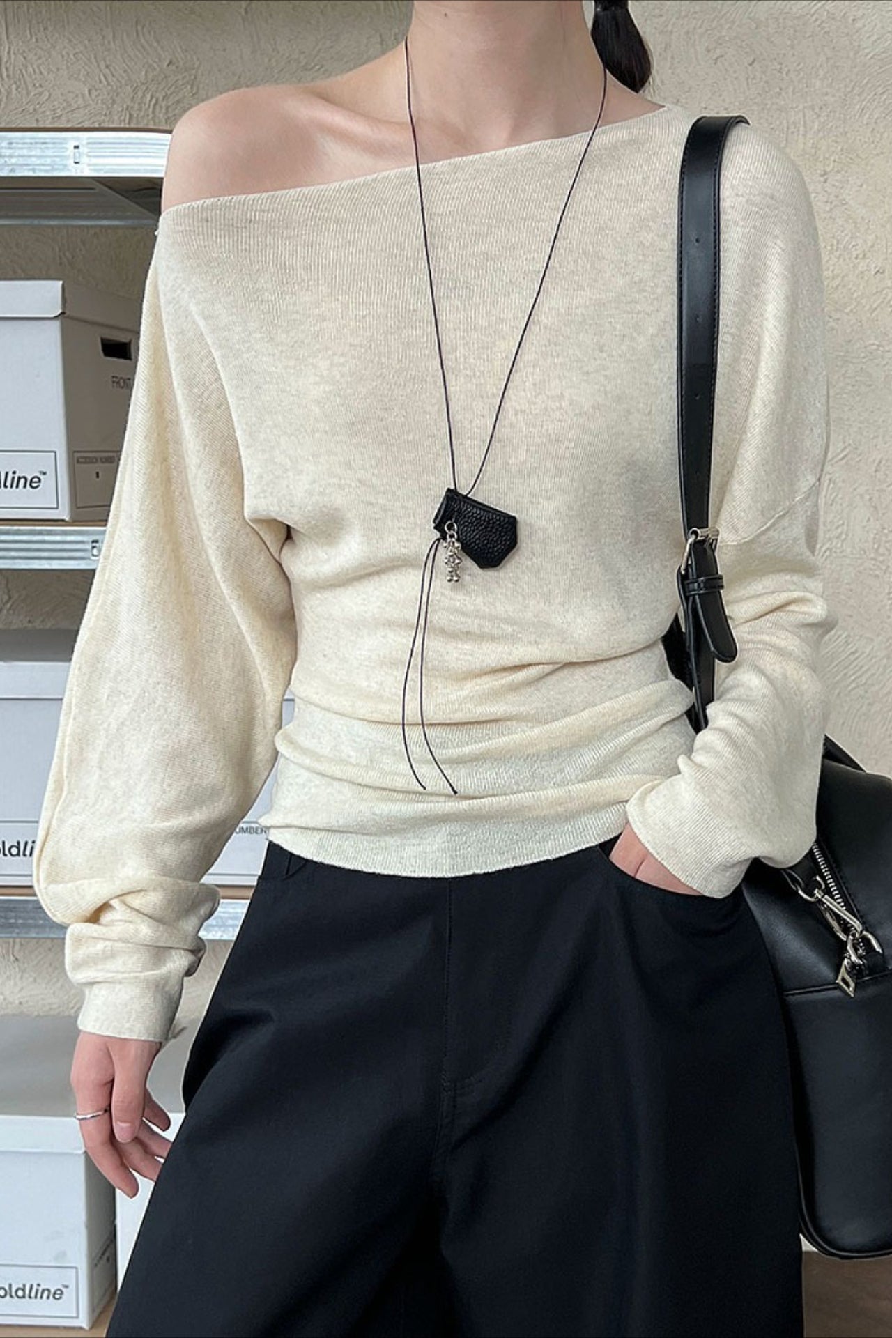Waist Defining Asymmetric Shoulder Knit Top image 8