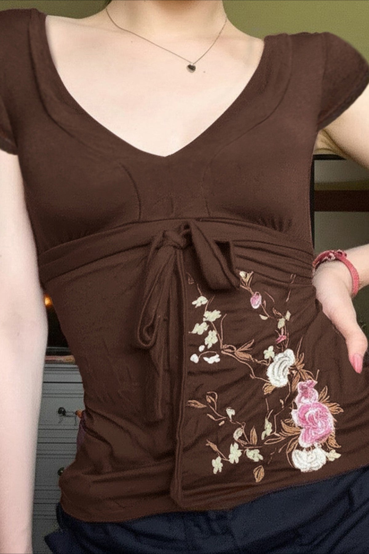 Vintage Floral Embroidery Tie Waist V Neck T-shirt image 3