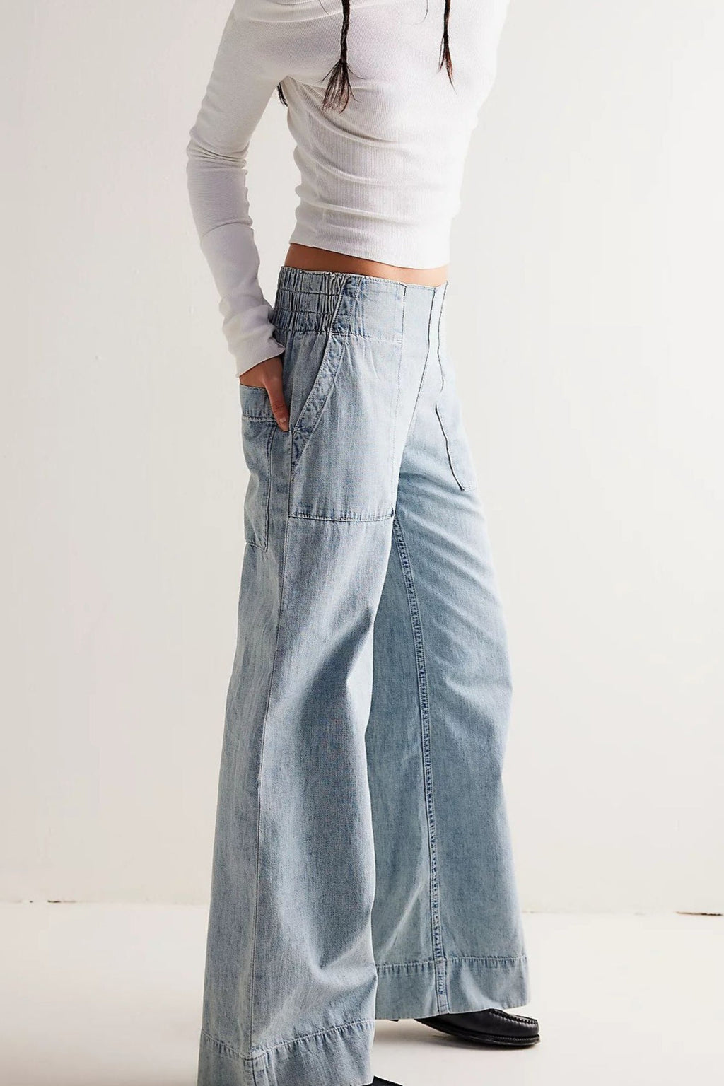 Elastic Waist Mid Rise Ruched Loose Wide Leg Jeans image 6
