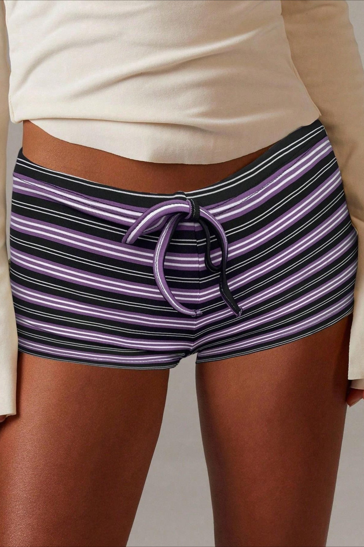 Simple Stripe Drawstring Low Waist Shorts image 8