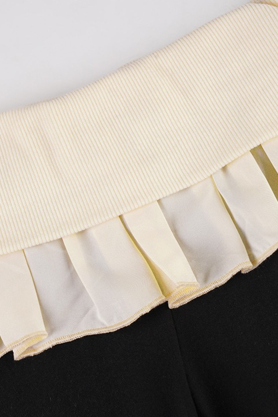 Ruffle Fold Waist Knit Flared Pants image 6