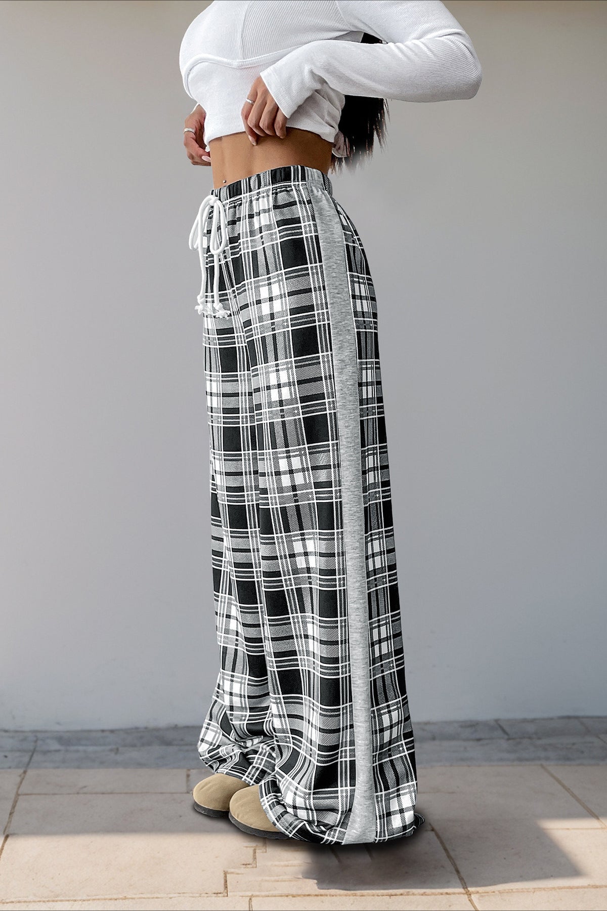 Plaid Elastic Waist Loose Fit Pants image 2