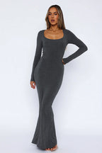 Fitted Round Neck Long Sleeve Maxi Dress image 4