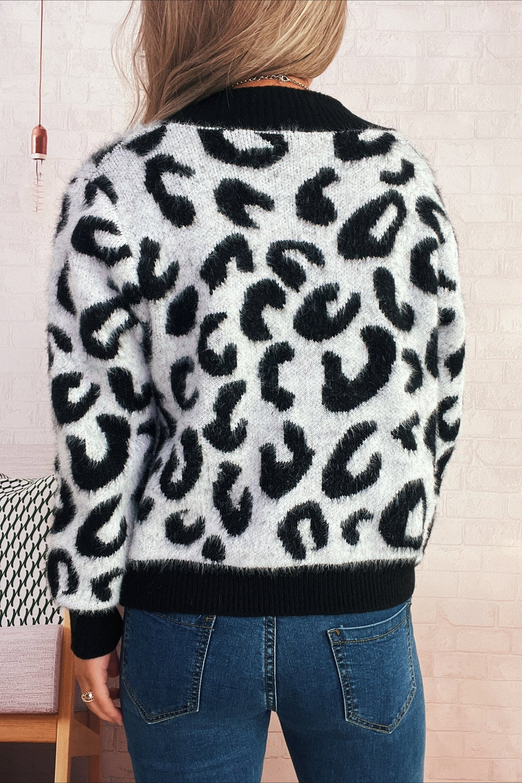 Cropped Animal Print Knit Cardigan image 2
