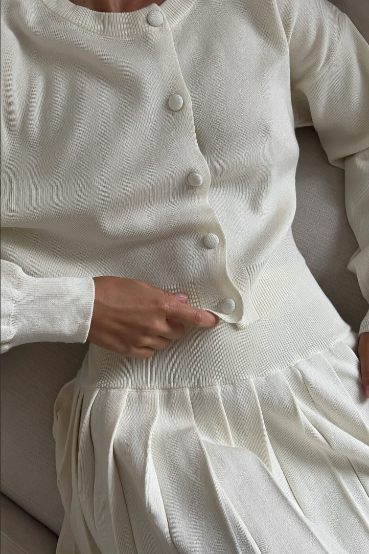 Ruffled Short Knit Cardigan Mini Skirt Two Piece Set image 4