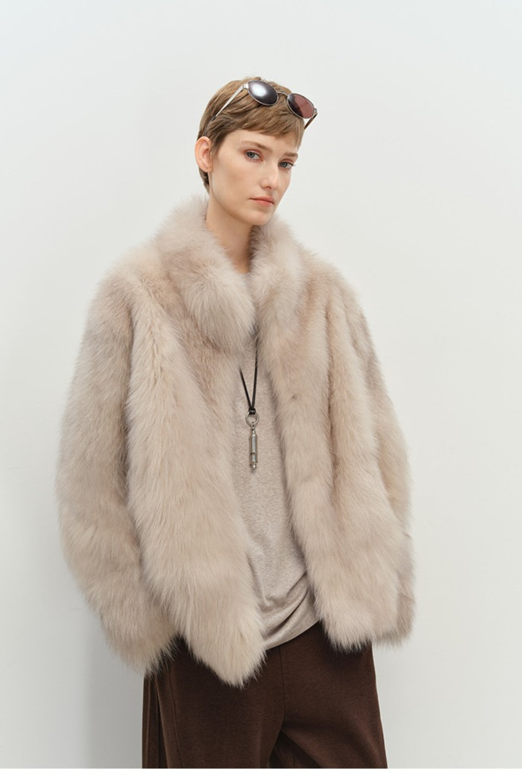 Minimalist Mid-Length Faux Fur Stand Collar Coat image 8