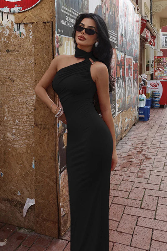 Asymmetrical Shoulder Bodycon Maxi Dress image 2