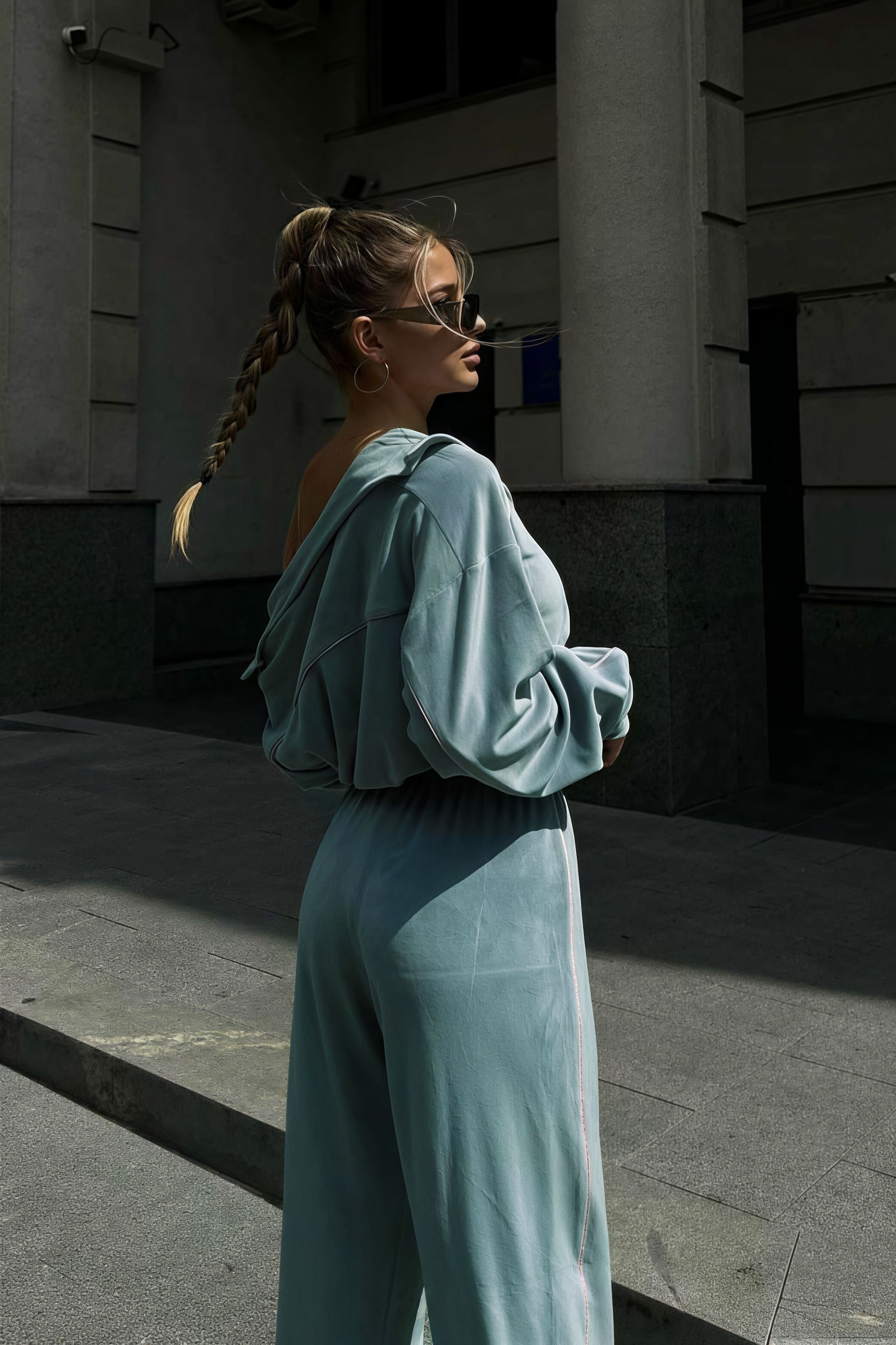 Athletic Velvet Collar Zipper Long Sleeve Two Piece Set image 8