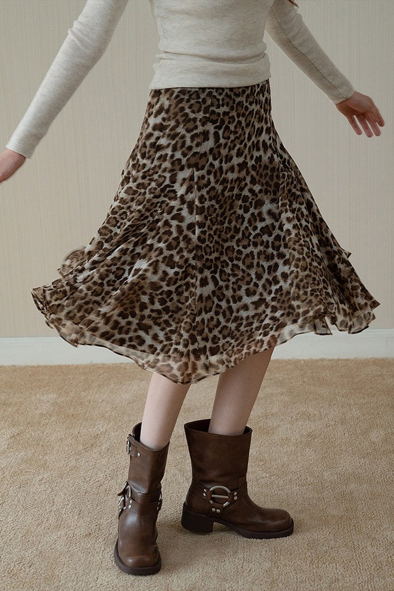 Leopard Draped Ruffled A Line Midi Skirt image 2