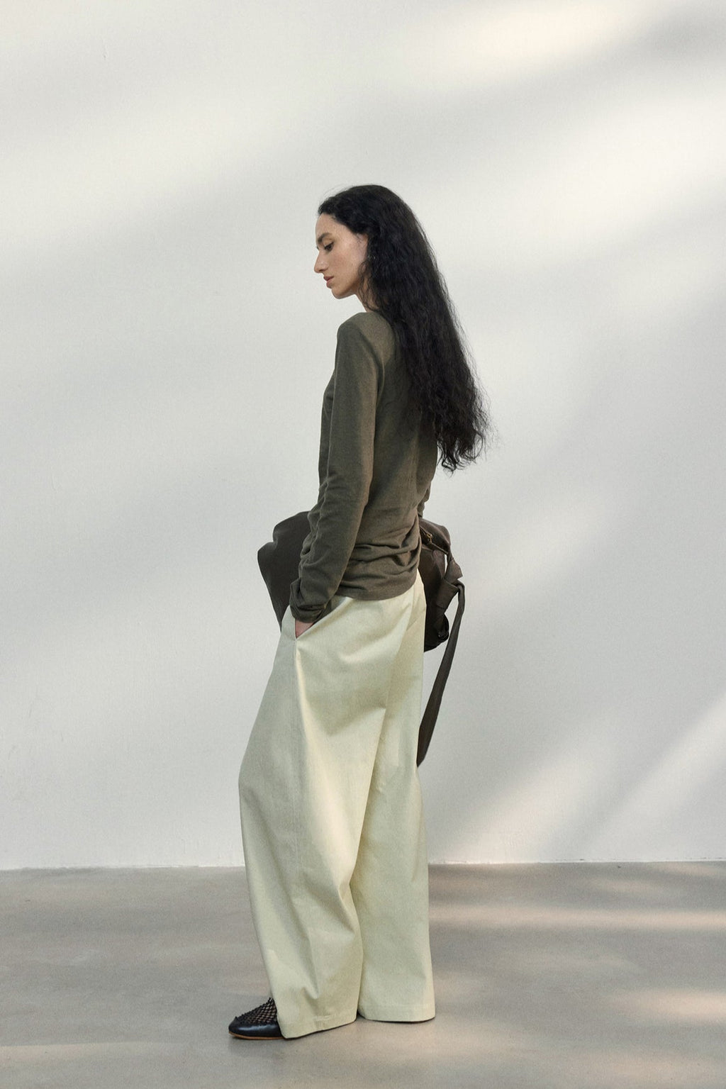 Fitted Textured Pleated Cotton Linen Knit Sweater image 4
