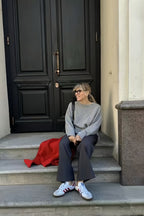 Thickened Crew Neck Cropped Sweater image 4
