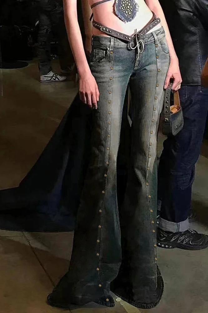 Rivet Stitch Low Rise Flared Jeans image 5