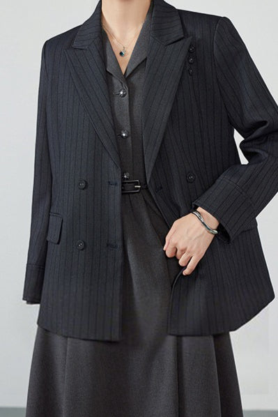 Elegant Striped Notch Blazer image 4