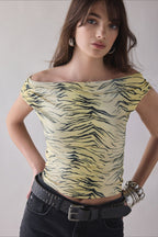Print One Shoulder Ruched Cropped T-shirt image 2