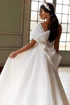 Asymmetrical Shoulder Elegant Wedding Dress image 3