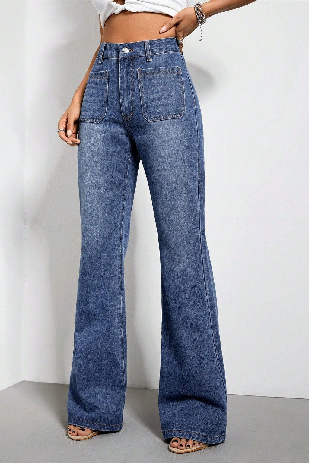 High Rise Straight Cut Jean image 3