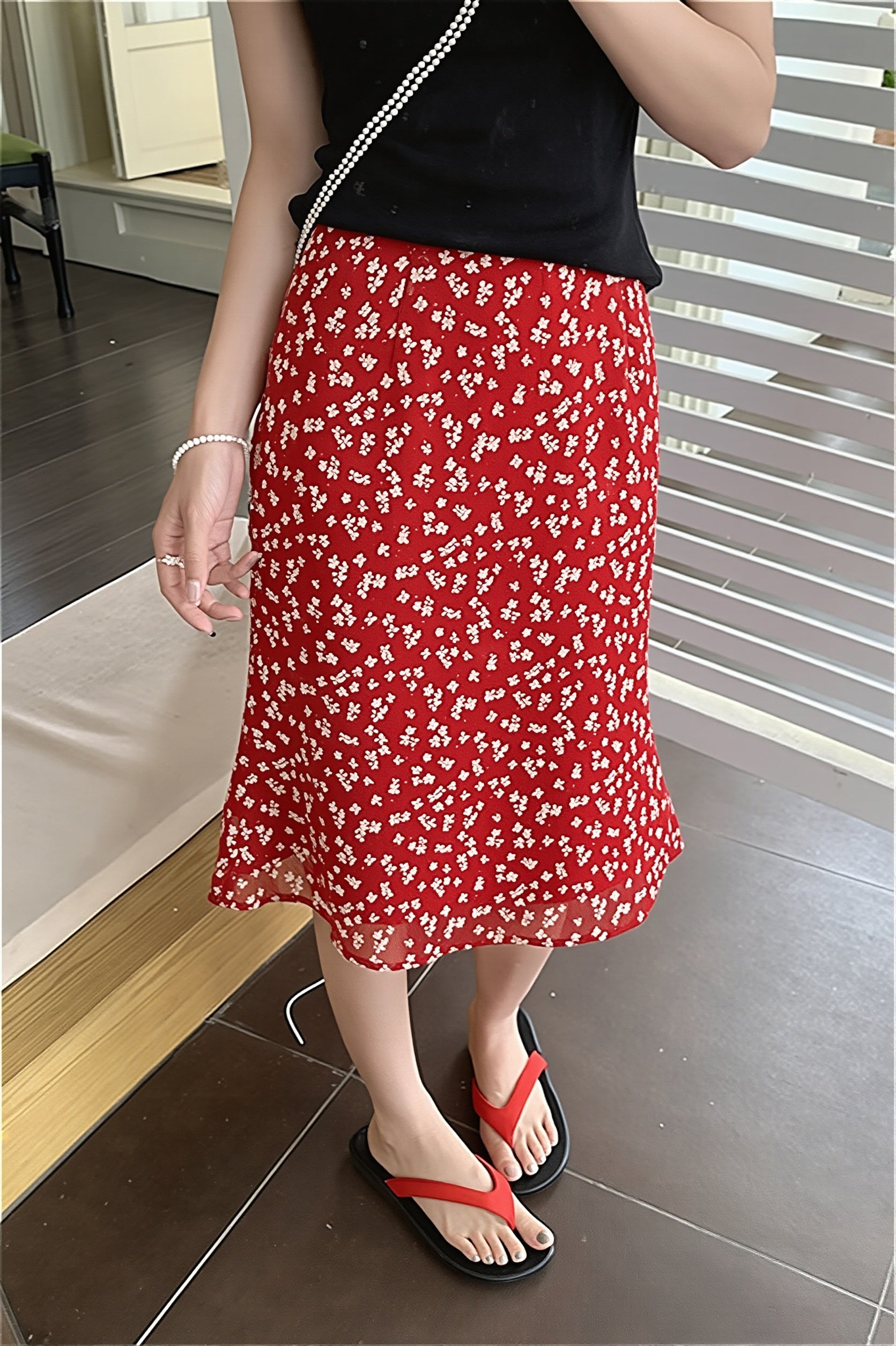 Vintage Red Floral High Waist Midi Skirt image 2
