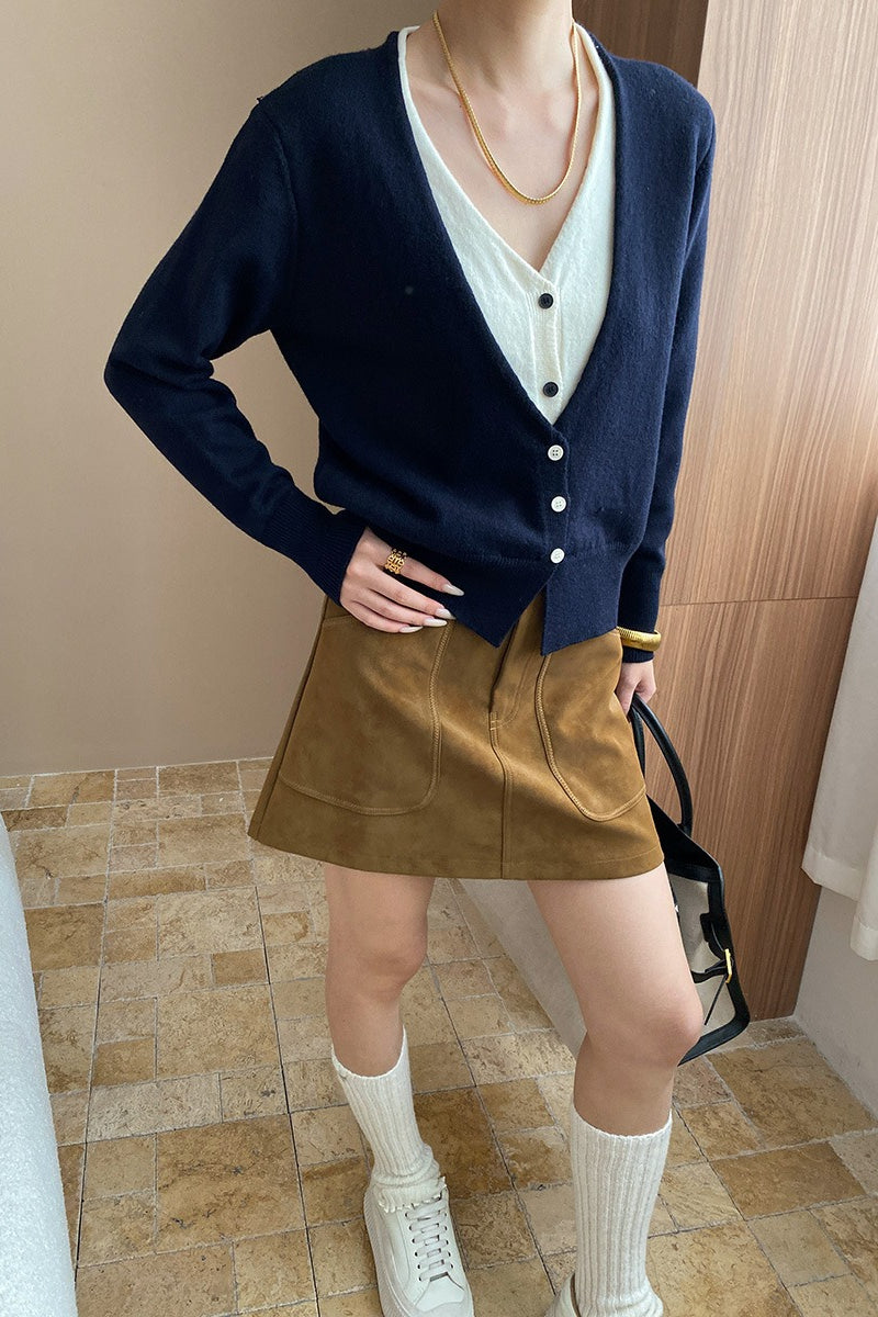 Two-Tone V-Neck Cardigan image 5