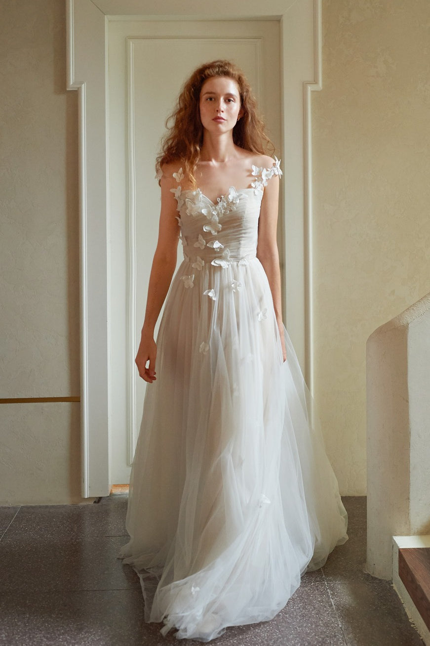 Dreamy Petal V Neck Backless Reception Dress image 3