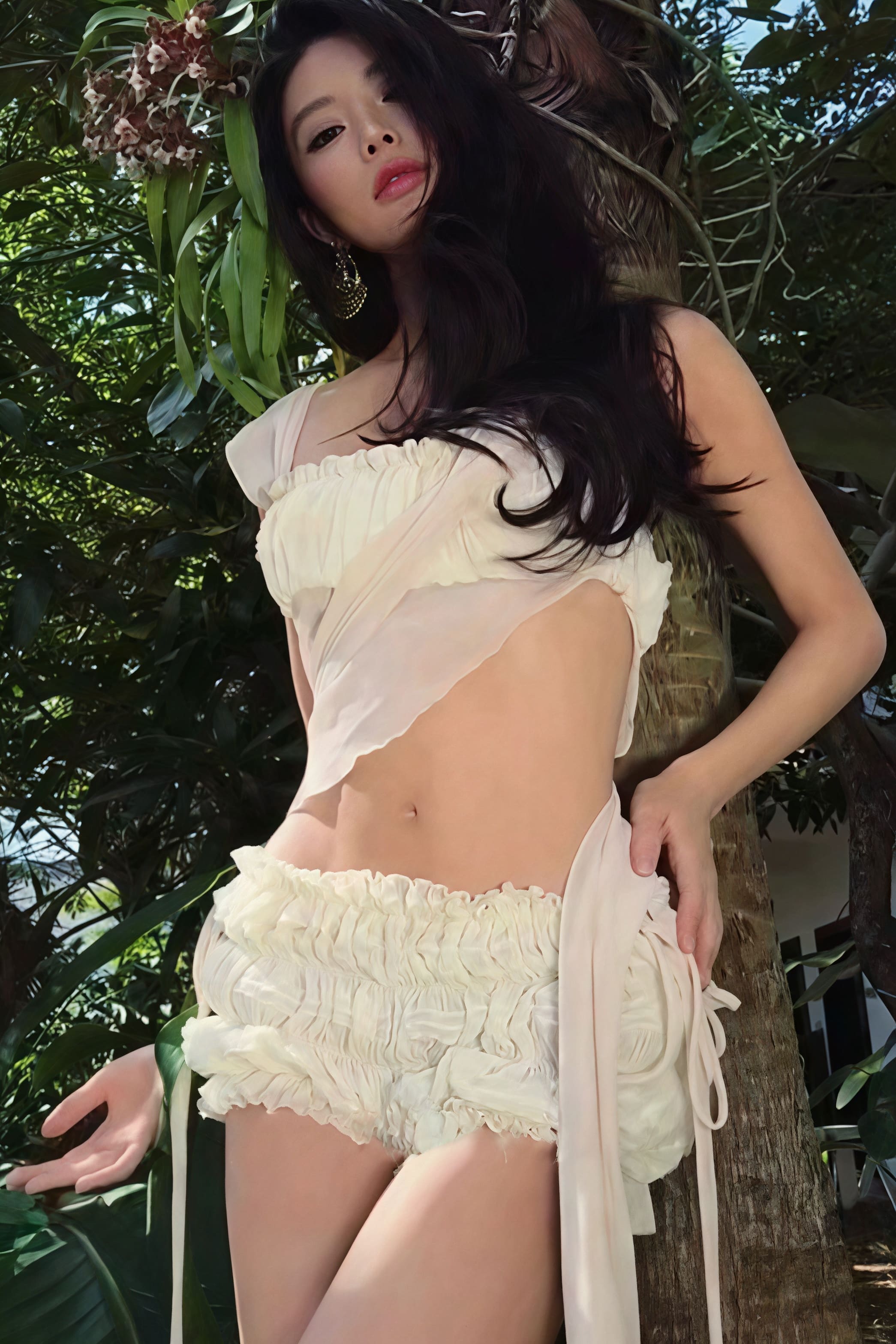 Solid Seersucker Slim Chic Cami Shorts Two Piece Set image 4