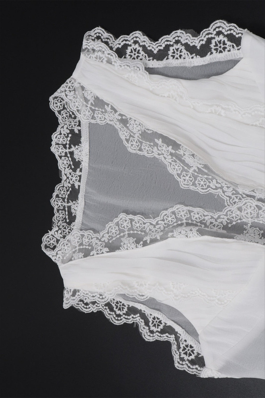 Sexy Lace Trim Tie Back Slim Skirt Set image 6