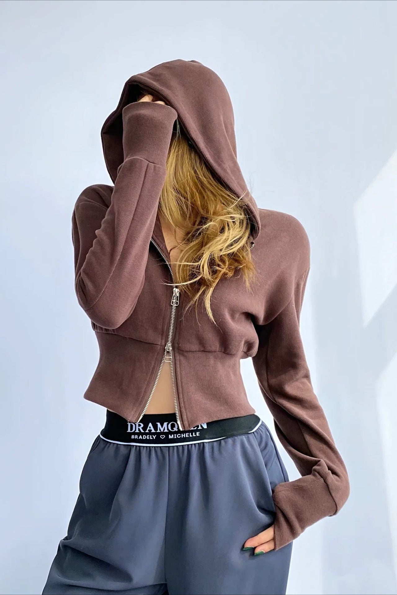 Solid Dual Zipper Slim Cropped Hoodie image 1