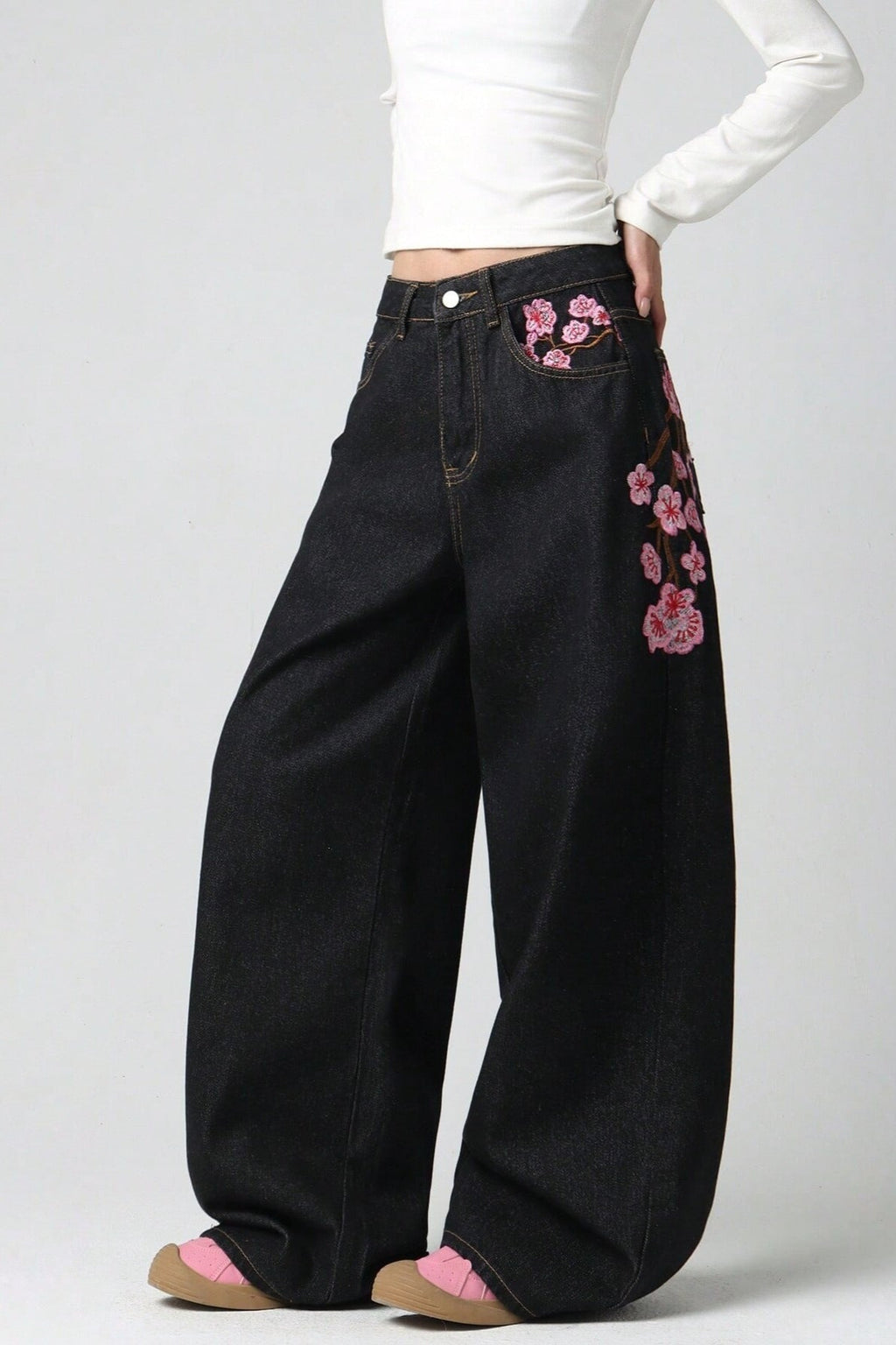 Chic Y2K Vintage Embroidered Wide Leg Jeans image 2