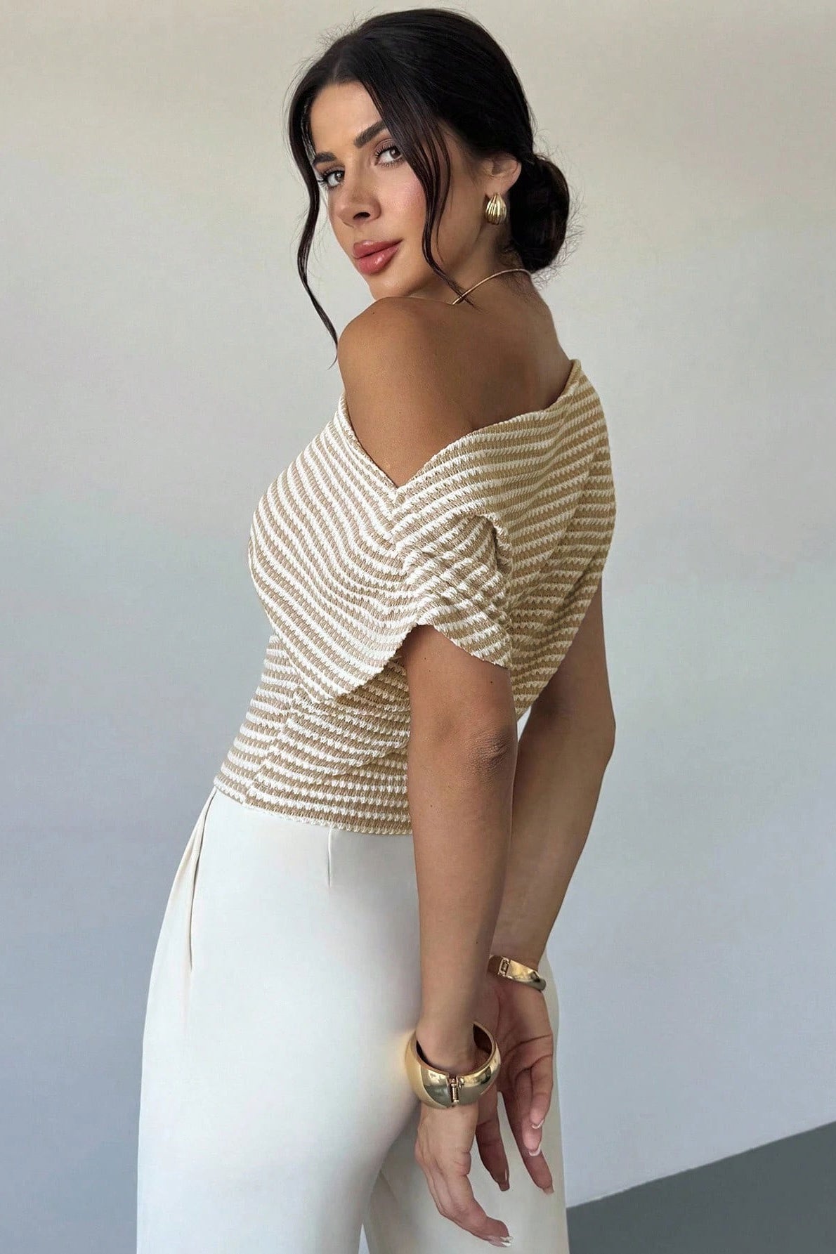 Chic Cold Shoulder Stripe Short Sleeve Knit Blouse image 3