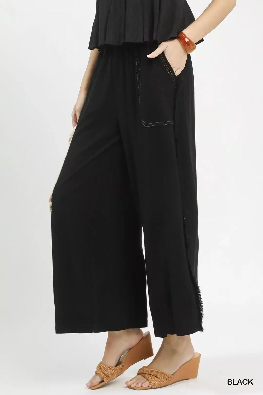 Laurel Linen Trousers detail view styled for Avrienne