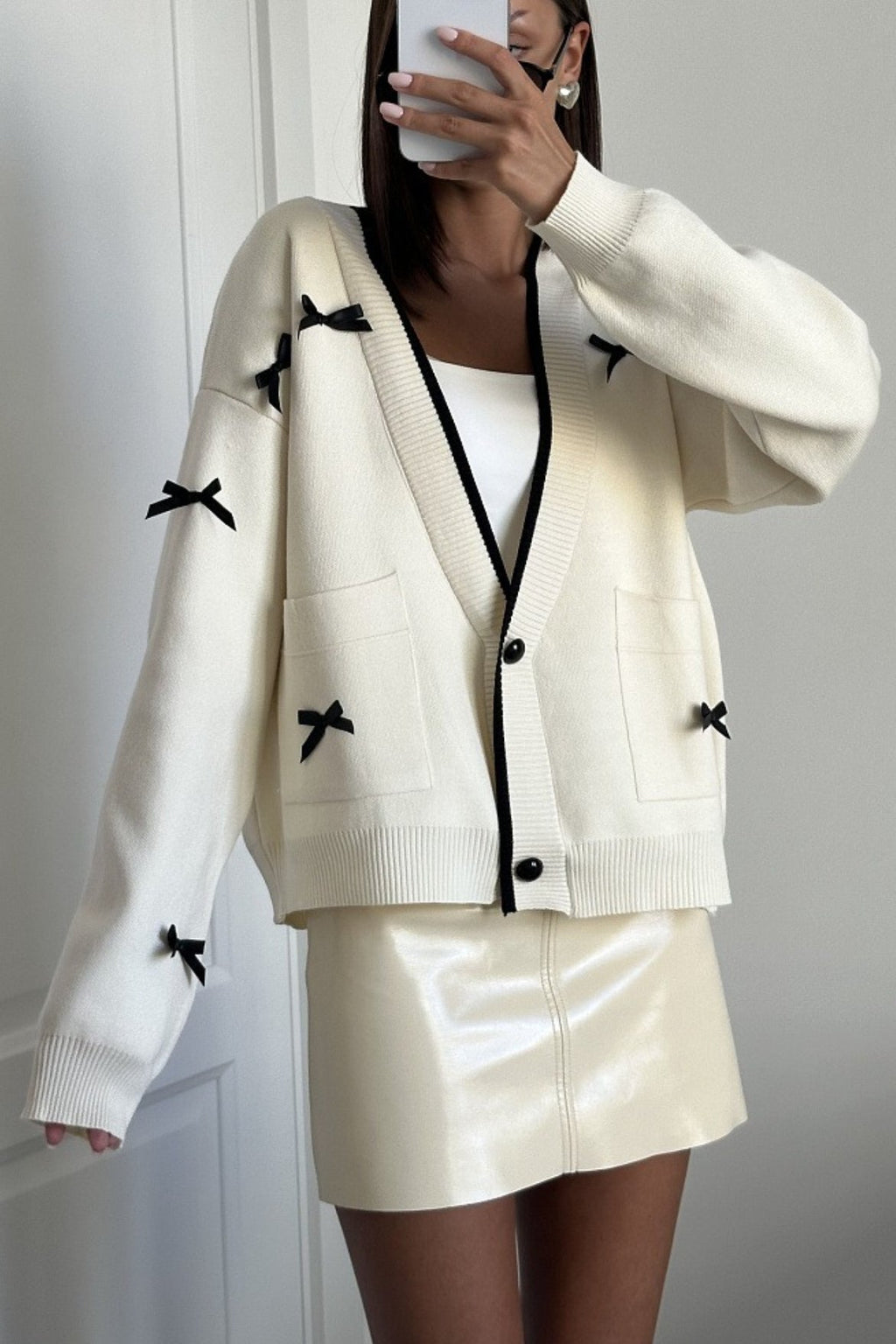 V Neck Bow Color Block Long Sleeve Knit Cardigan image 4