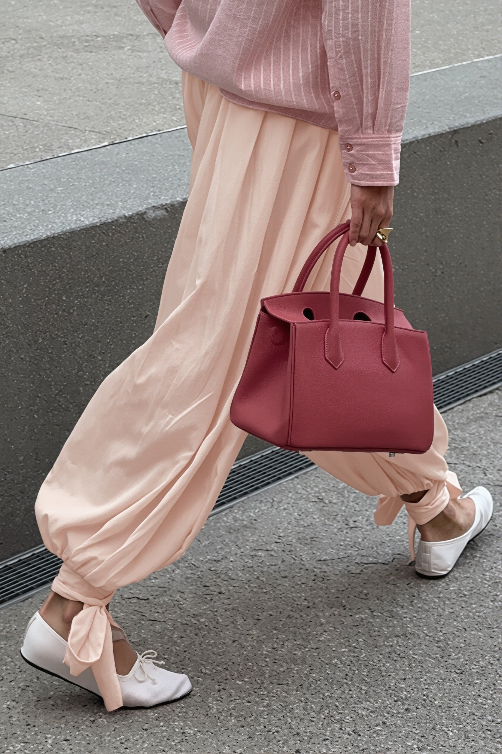 Elegant Loose Tie Harem Pants image 3