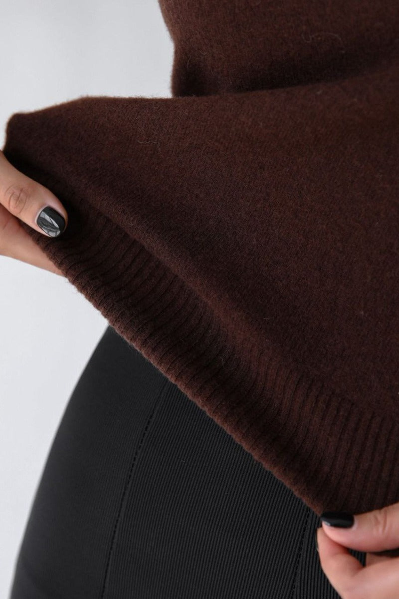 Slim Turtleneck Knit Top image 15