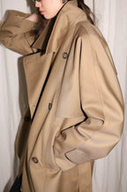 Classic Twill 3D-Silhouette Collared Short Trench Coat image 6