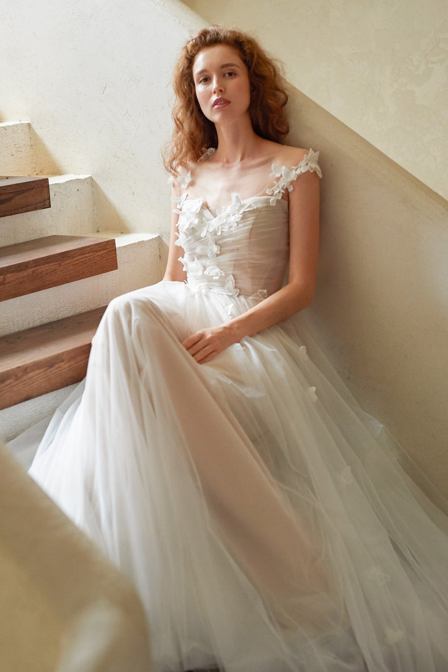 Dreamy Petal V Neck Backless Reception Dress image 4
