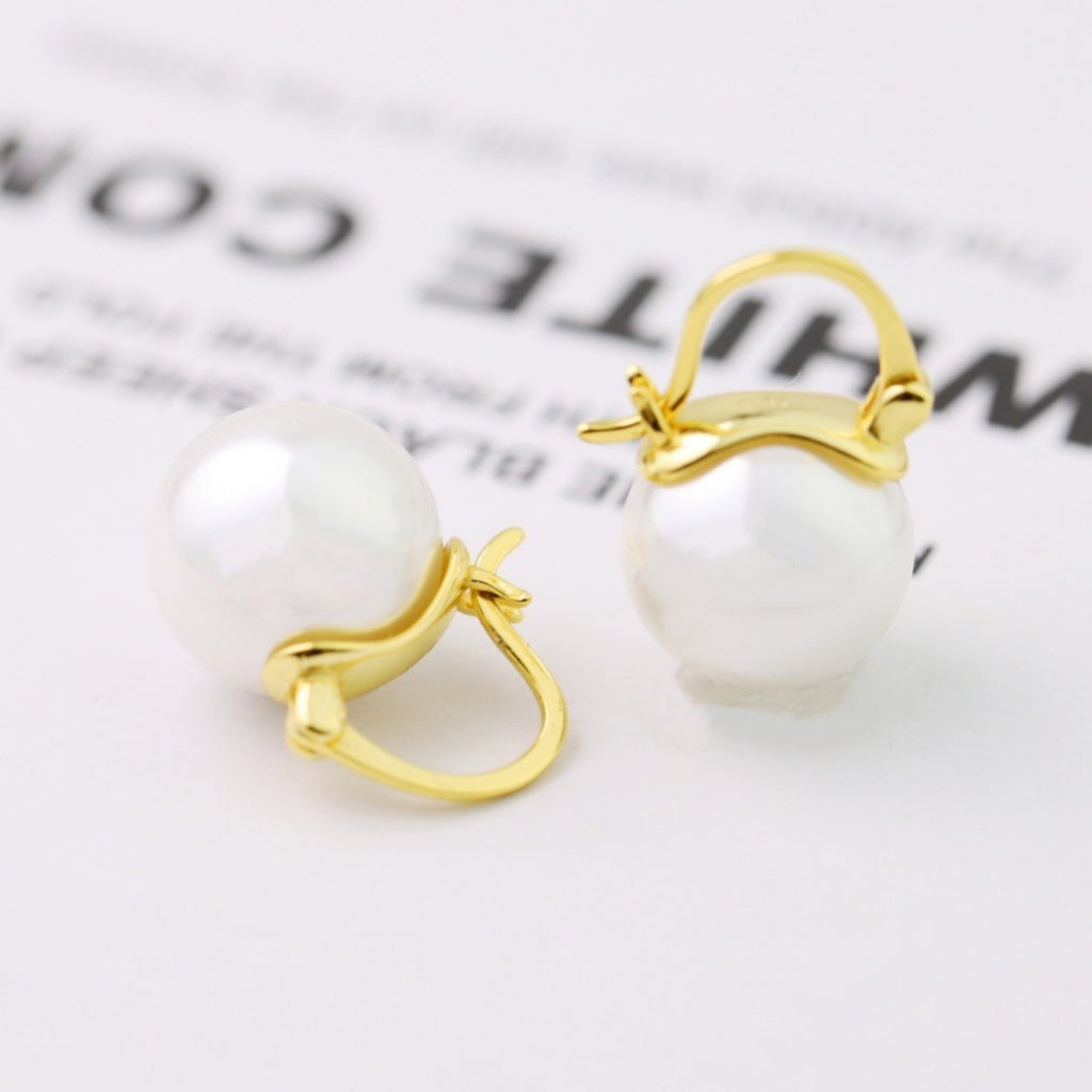 Maren Pearl Earrings detail view styled for Avrienne