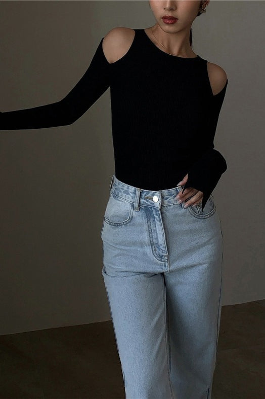 Retro Crew Neck Off-Shoulder Split-Cuff Slim Knit Top image 10