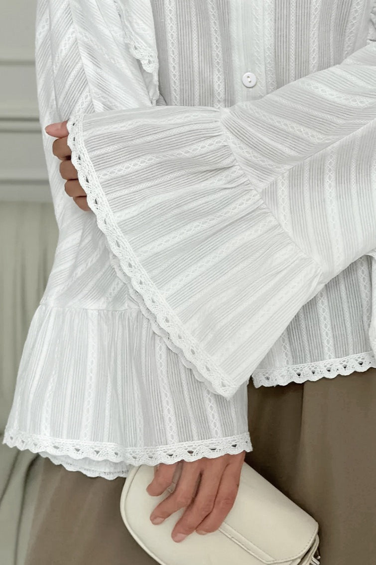 Elegant Jacquard Bell Sleeve Loose Blouse image 4