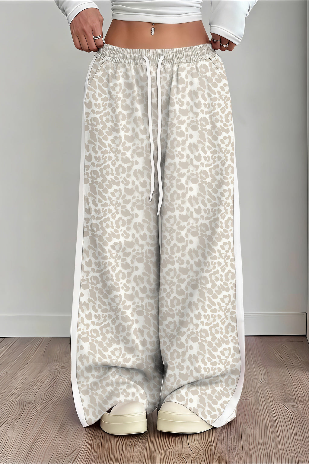 Leopard Print Spliced Casual Pants image 4