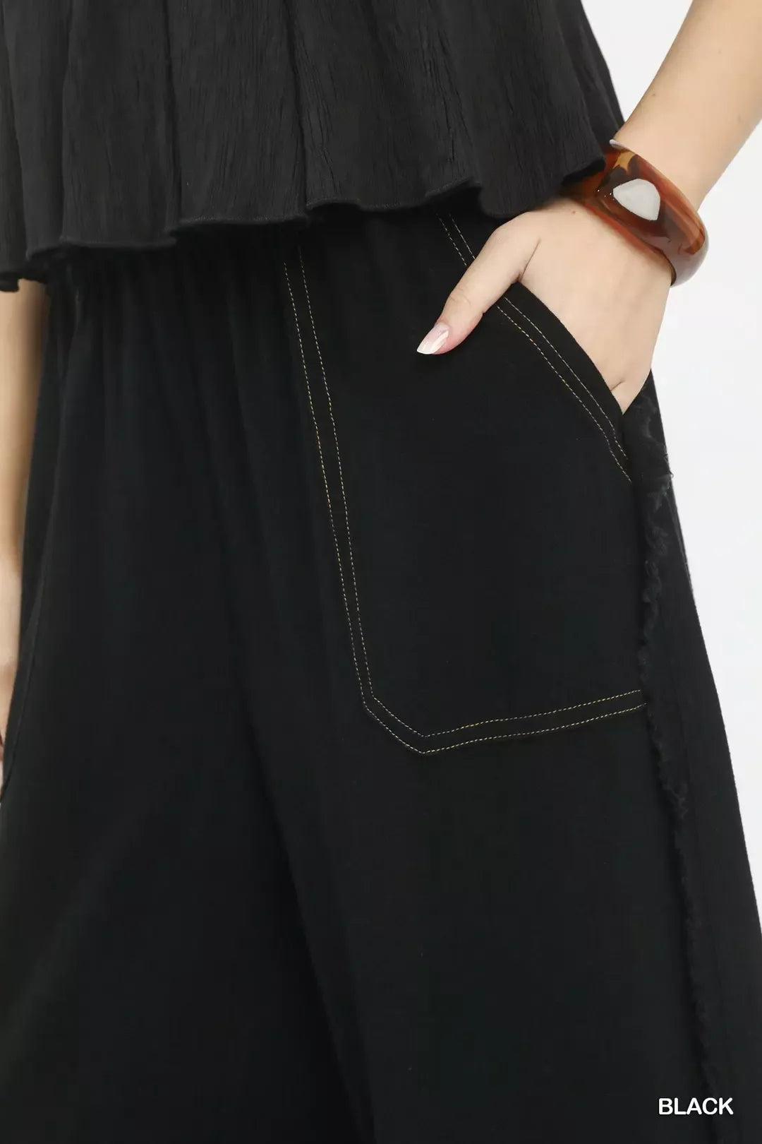 Laurel Linen Trousers detail view styled for Avrienne