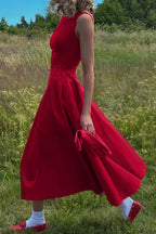 Fashion Solid Sleeveless Waisted Slim Midi Dress image 2