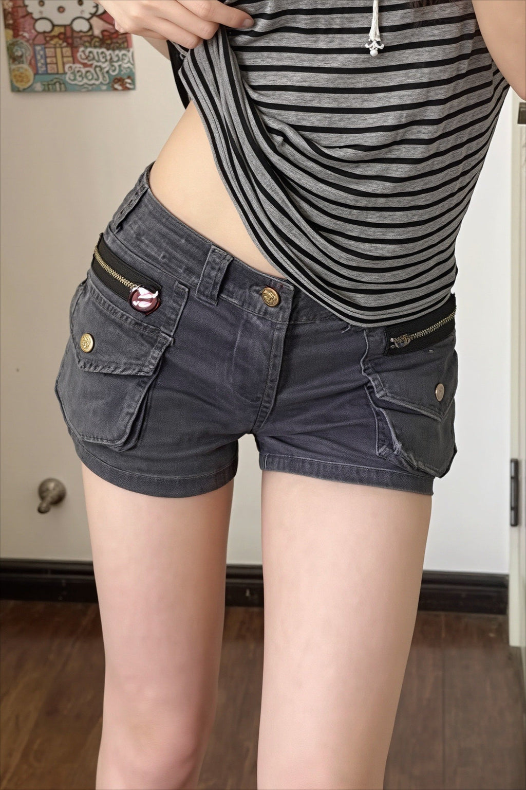 Cargo Pocket A Line Denim Shorts image 1