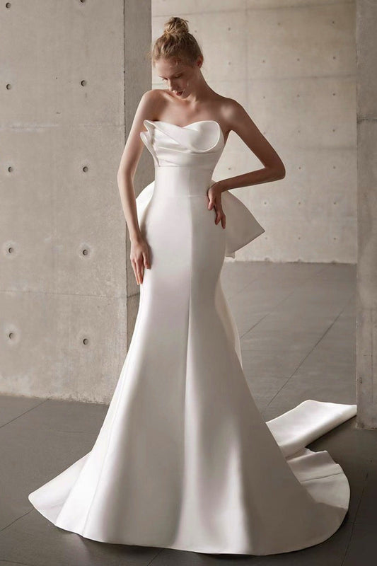 Satin Bandeau Train Bow Wedding Dress image 1