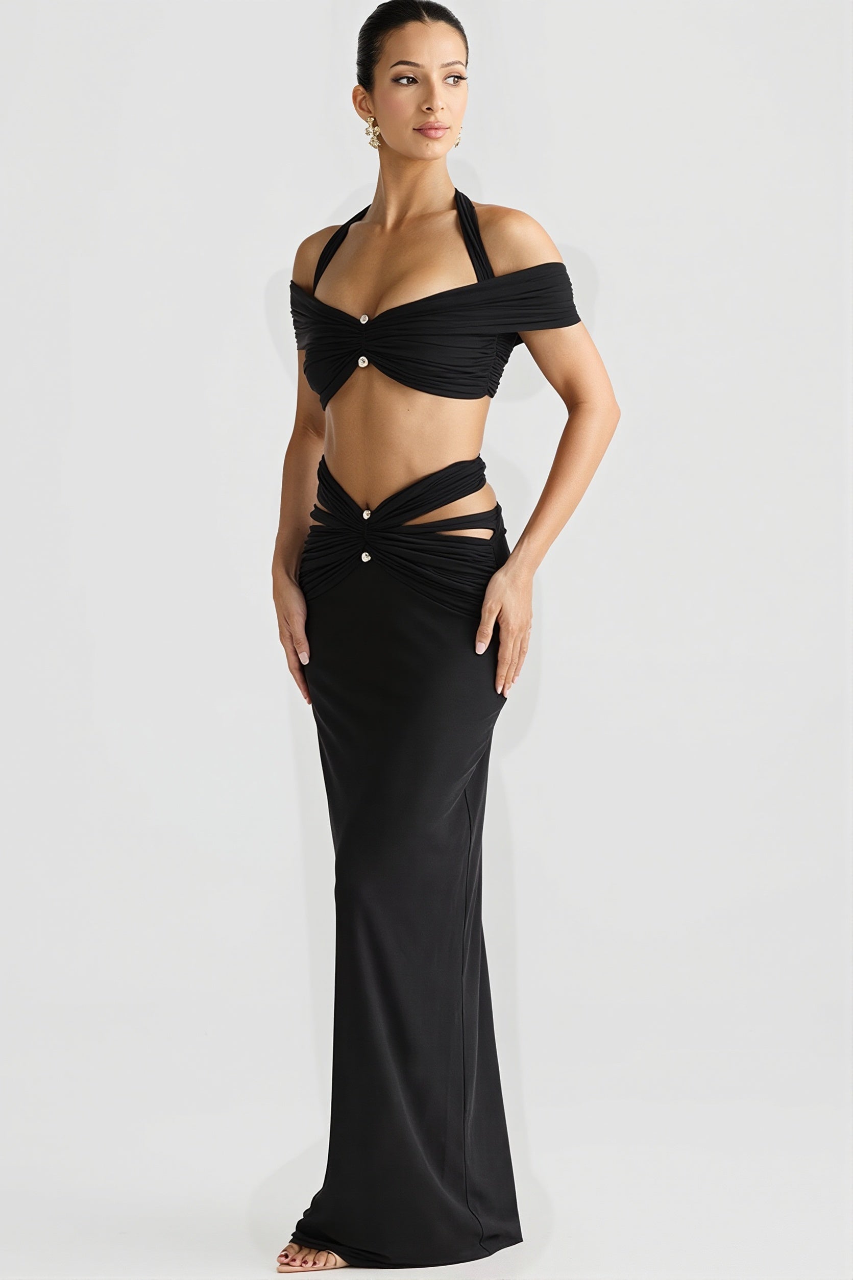 Chic Halter Neck Crop Top Pencil Skirt Sets image 4