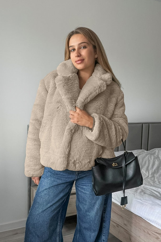 Solid Color Minimalist Fleece Loose Coat image 6