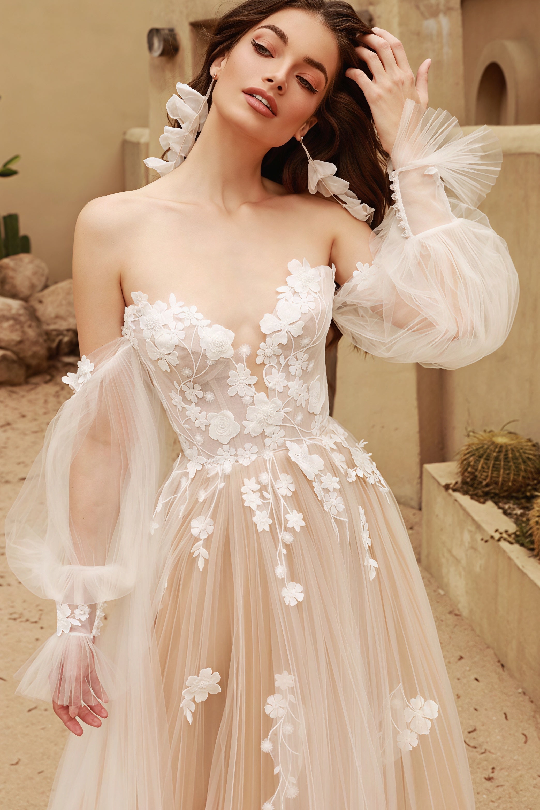 Strapless Vintage Lace Off Shoulder Wedding Dress image 2