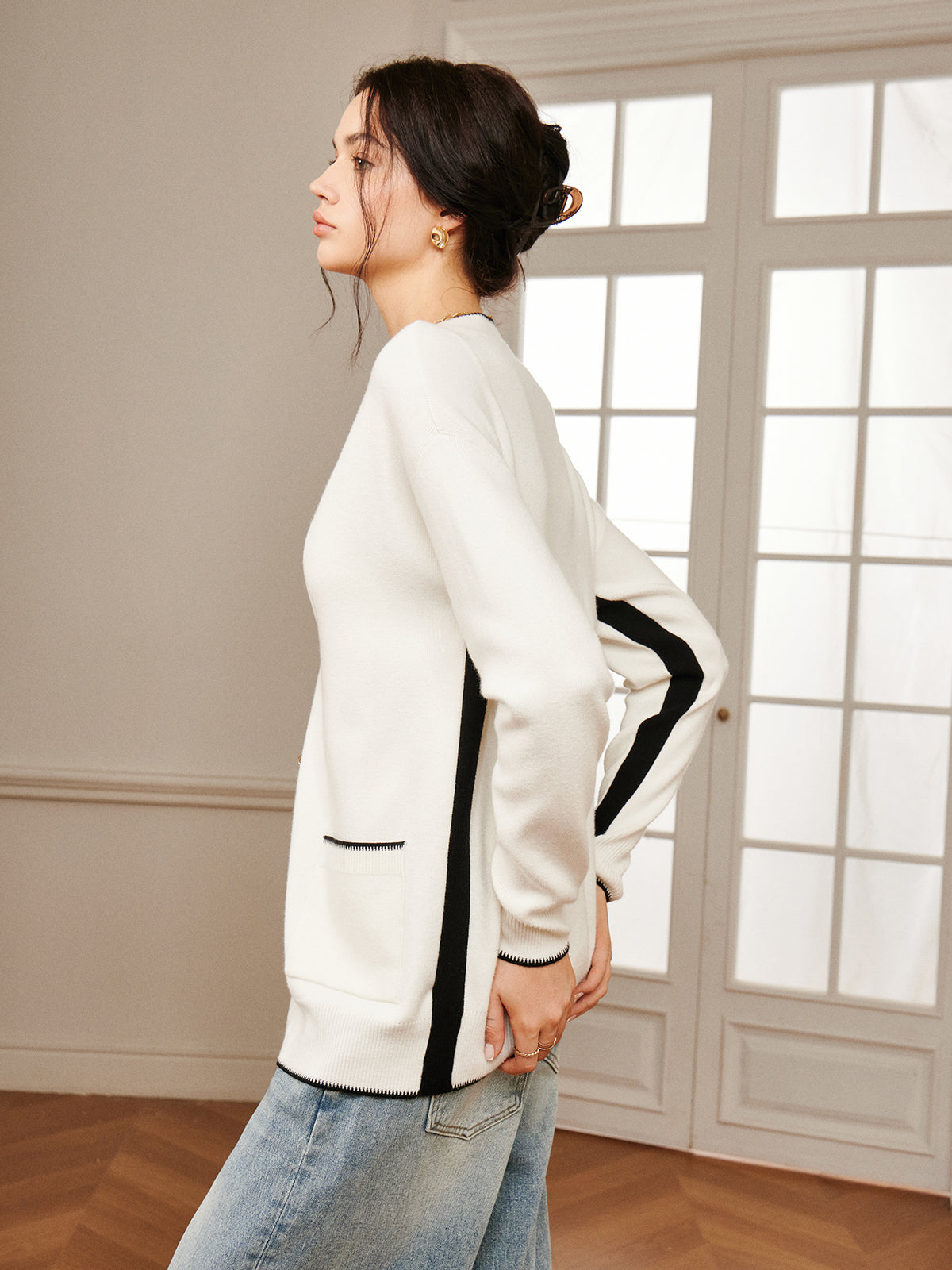Casual Contrast Trim Knit Outerwear image 3