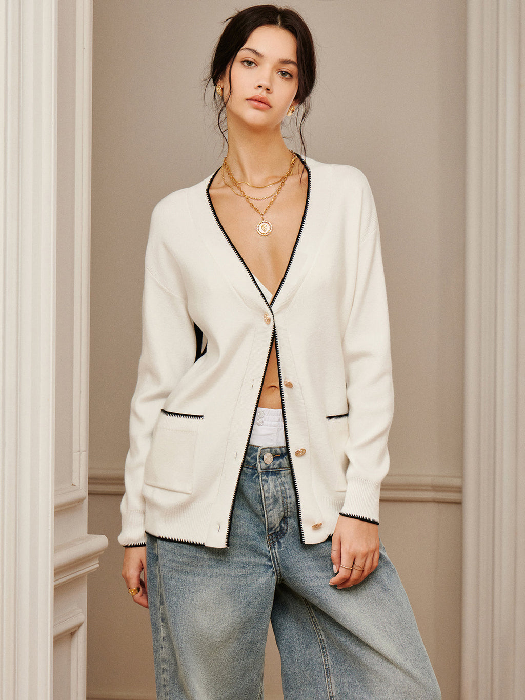 Casual Contrast Trim Knit Outerwear image 4