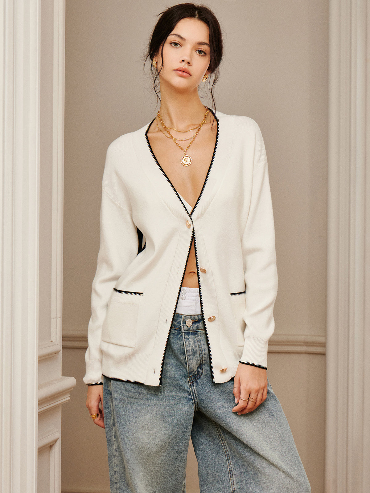 Casual Contrast Trim Knit Outerwear image 4